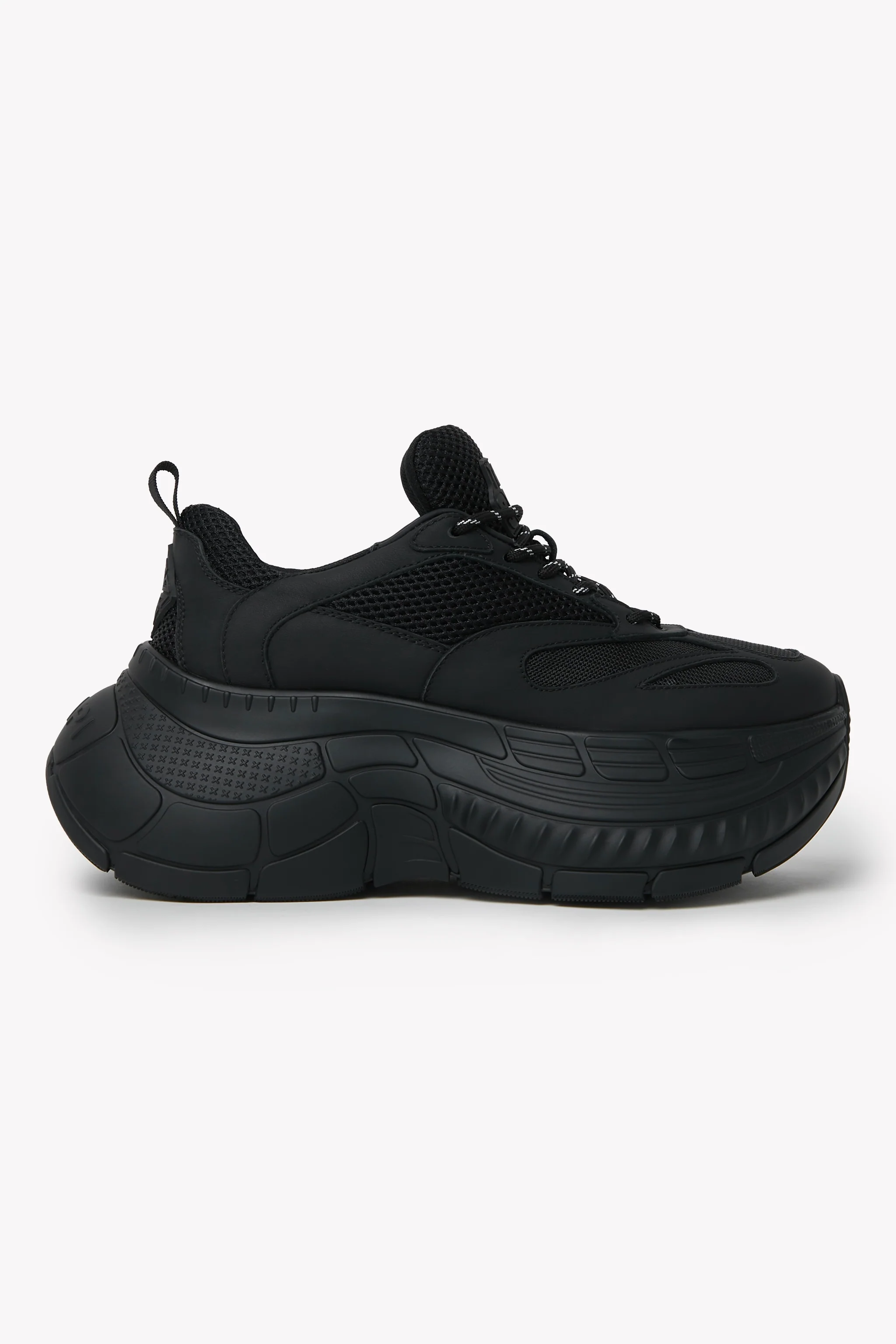 All Black Track Star